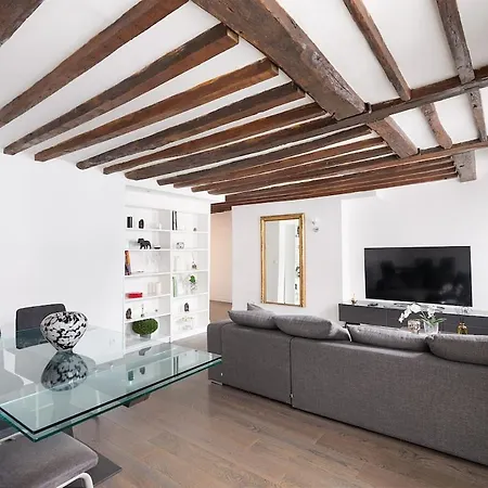 Chic 2br Near Madeleine & Concorde Apartment *