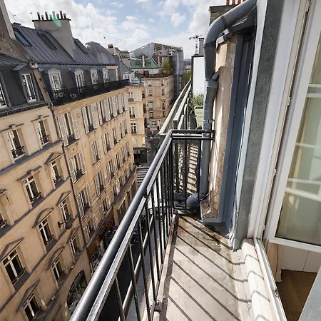 Chic 2br Near Madeleine & Concorde Apartment *