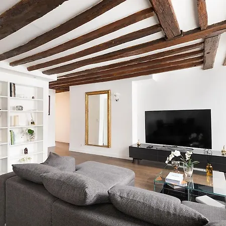Chic 2br Near Madeleine & Concorde Apartment