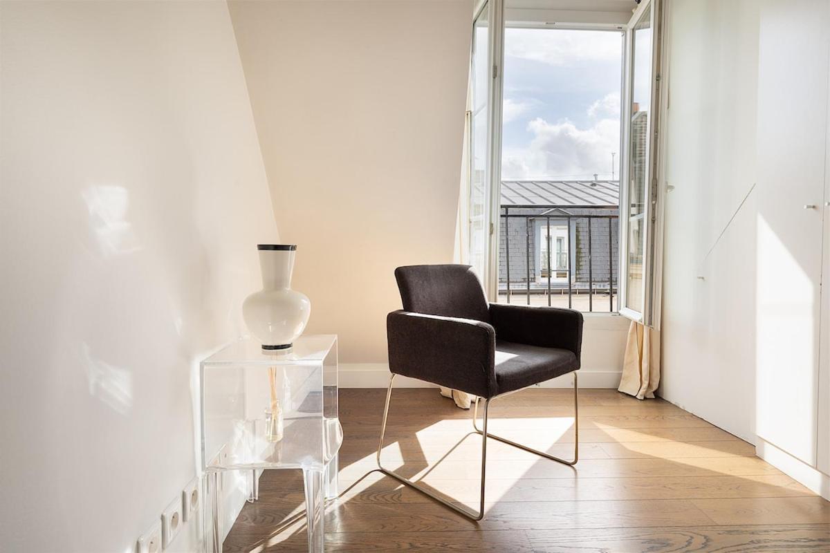 Chic 2br Near Madeleine & Concorde Paris