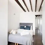 Chic 2Br Near Madeleine & Concorde